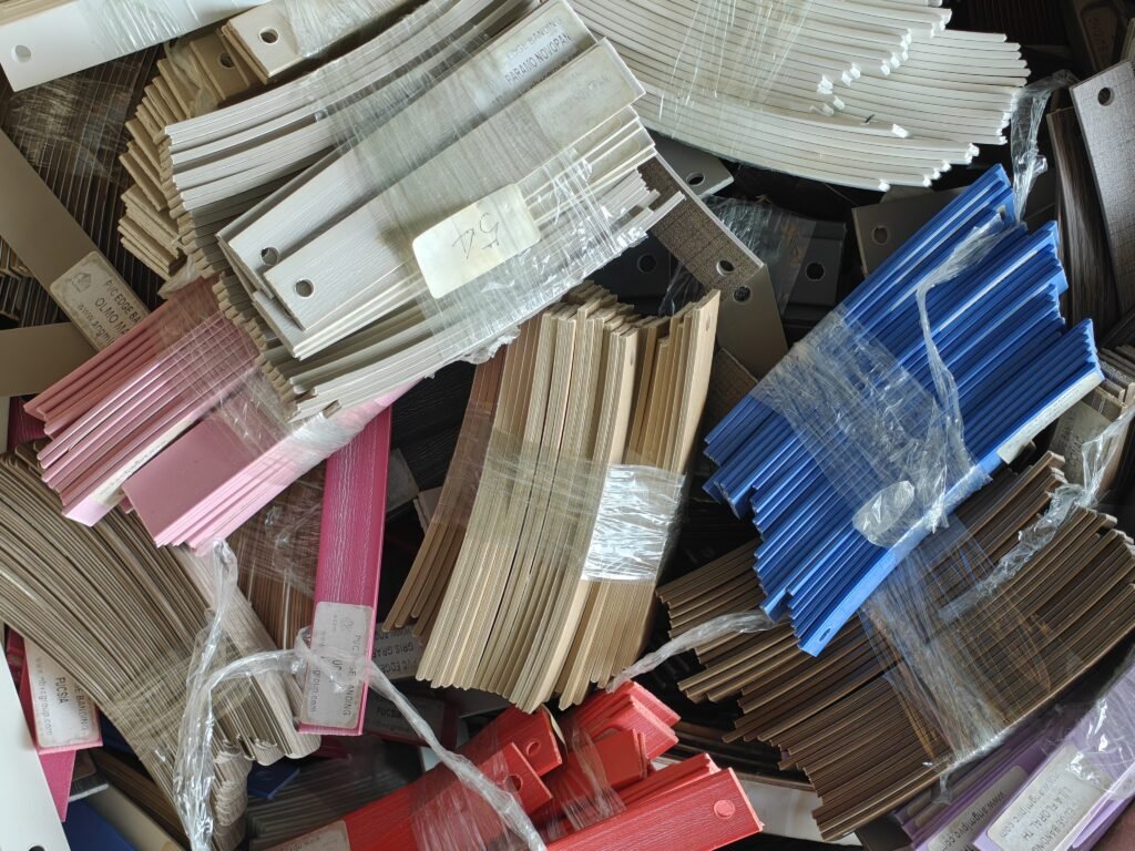 Sample acquisition edge banding